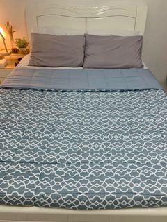(Category: ) located in . Submitted by zevenoutlet (Listing ID 1167422716, Image 1). Description: .