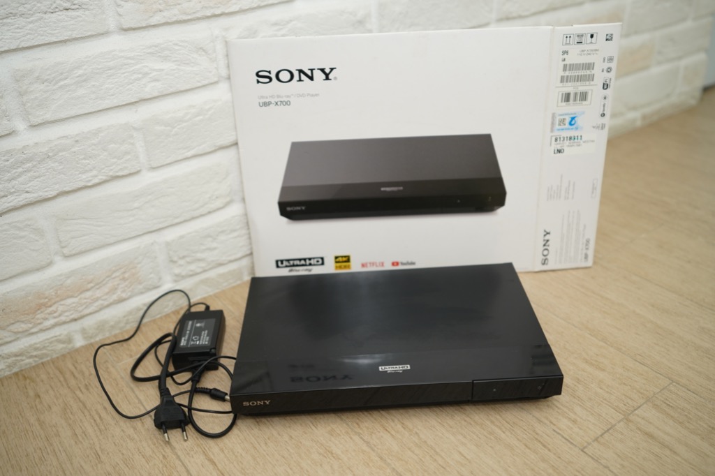 SONY UBP-X700, TV & Home Appliances, TV & Entertainment, Blu-Ray ...