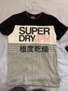 Superdry Tshirt (Size M)