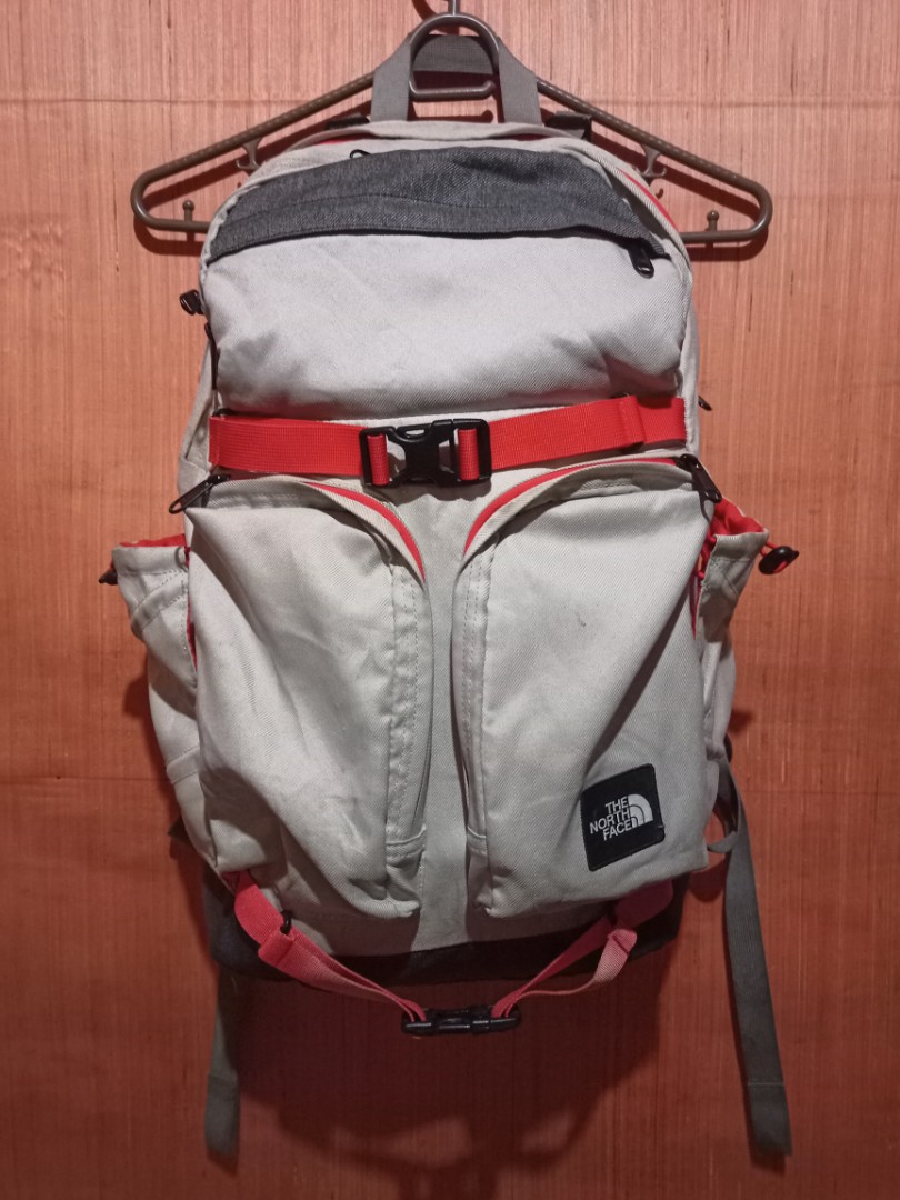 North face mondaze backpack hotsell