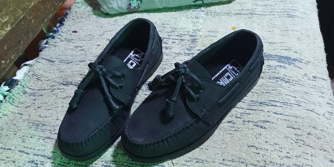 Topsider..for sale, Men's Fashion, Footwear, Casual Shoes on Carousell