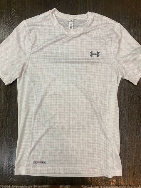 Underarmour, Men's Fashion, Tops & Sets, Tshirts & Polo Shirts on Carousell