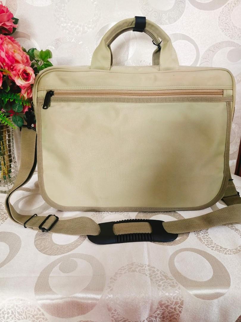 Uniqlo laptop Nylon Bag, Computers & Tech, Parts & Accessories, Laptop