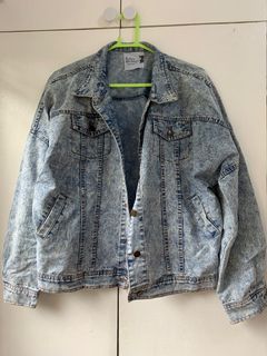 (Category: ) located in . Submitted by vintageandauth (Listing ID 1167419874, Image 1). Description: .