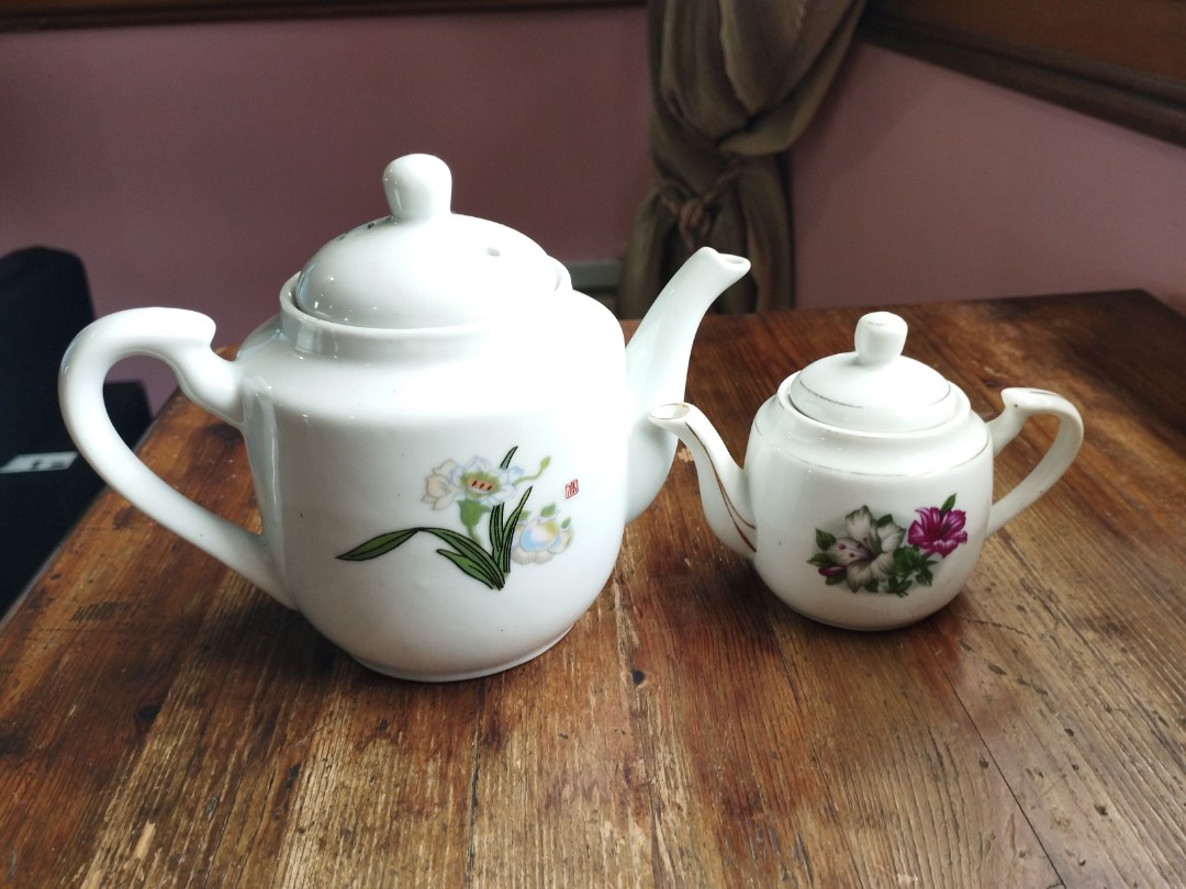 Vintage teapots, Hobbies & Toys, Memorabilia & Collectibles, Vintage