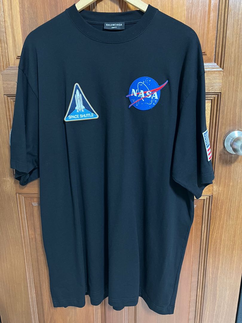used balenciaga t shirt