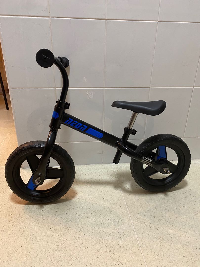 Yvolution neon outlet balance bike