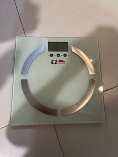 （分類：）位於 。 由 lia0916 提交（商品編號 1164066070，圖片 1）。簡介： 。