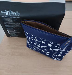 Art Faculty pouch
