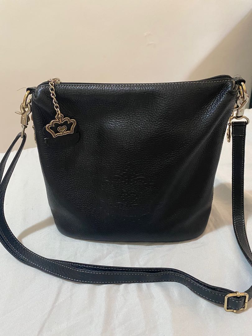 Authentic Bana Bana Sling Bag, Luxury, Bags & Wallets on Carousell