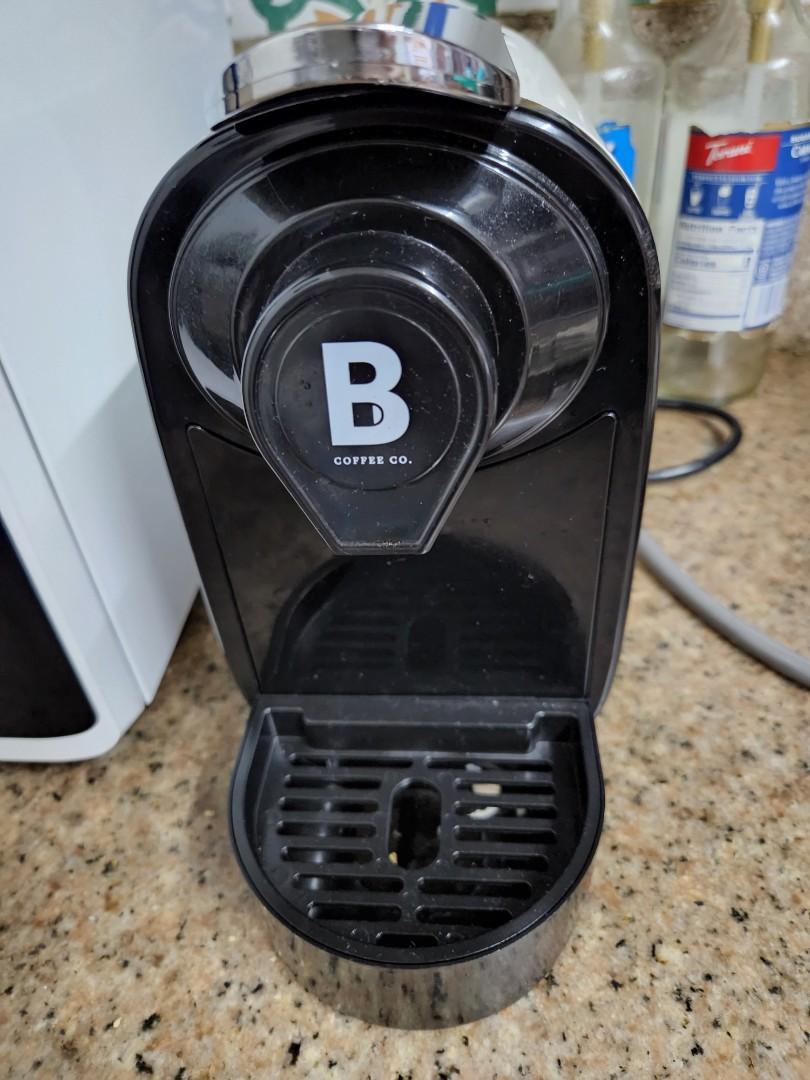B coffee capsule Machine (Category: Coffee Machines & Makers) located in San Juan City. Submitted by jaxgavin (Listing ID 1164062726, Image 1). Description: bought it dec 2021 rarely used with box nespresso capsule compatible milk frother included.