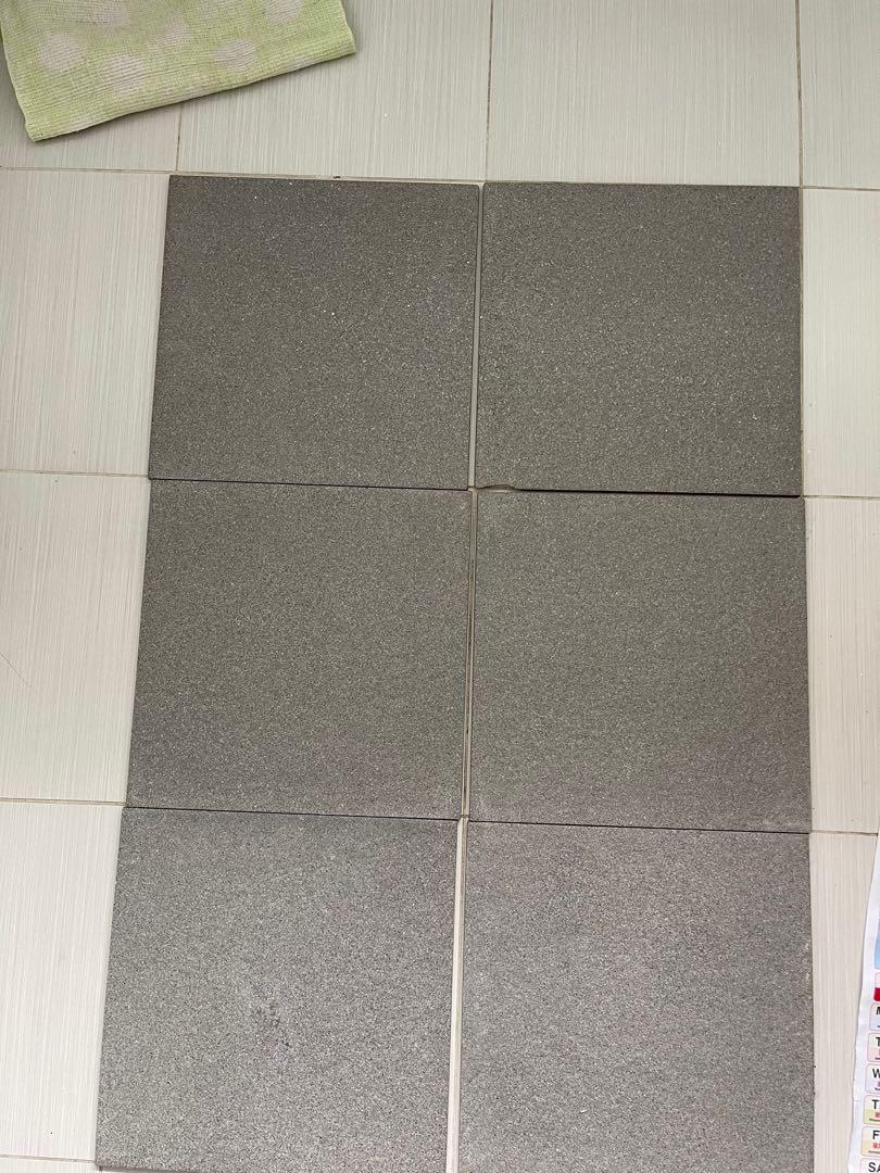Bathroom tiles 30 x 30, Furniture & Home Living, Home Improvement ...