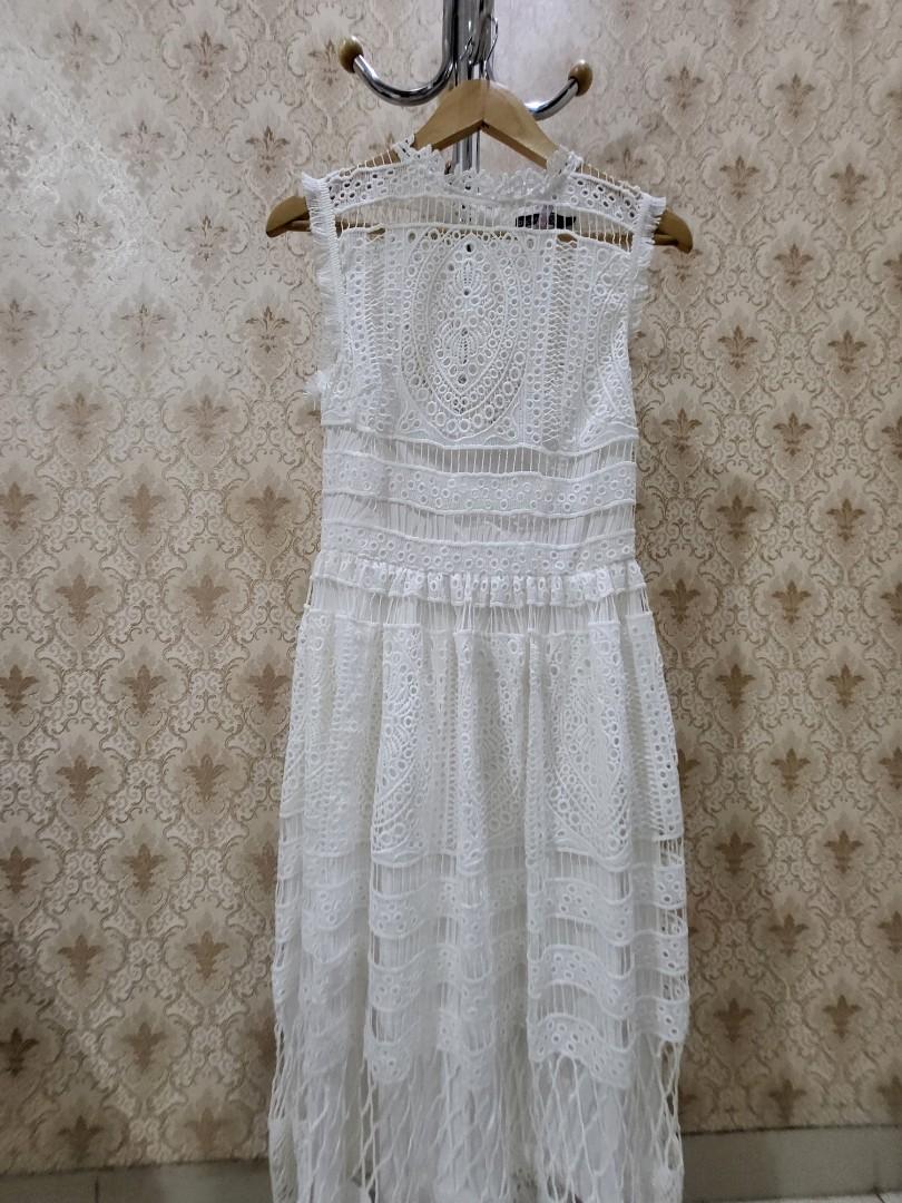 Boohoo white dress, Fesyen Wanita 