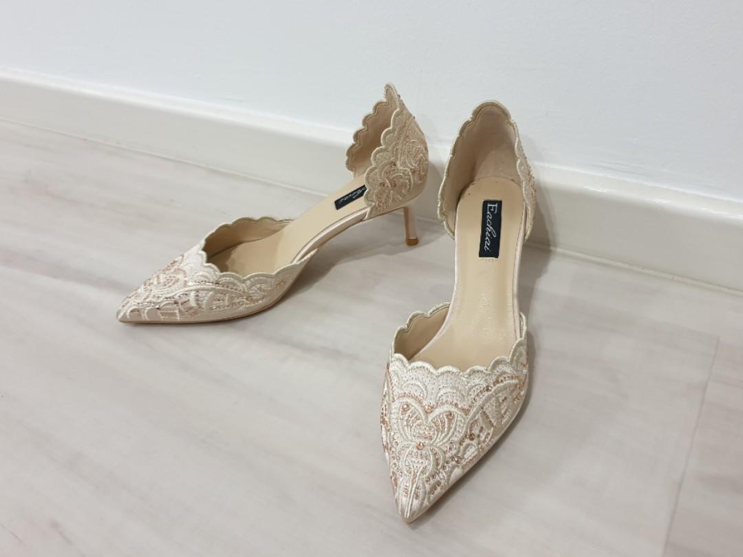 Champagne pointed heels cheap