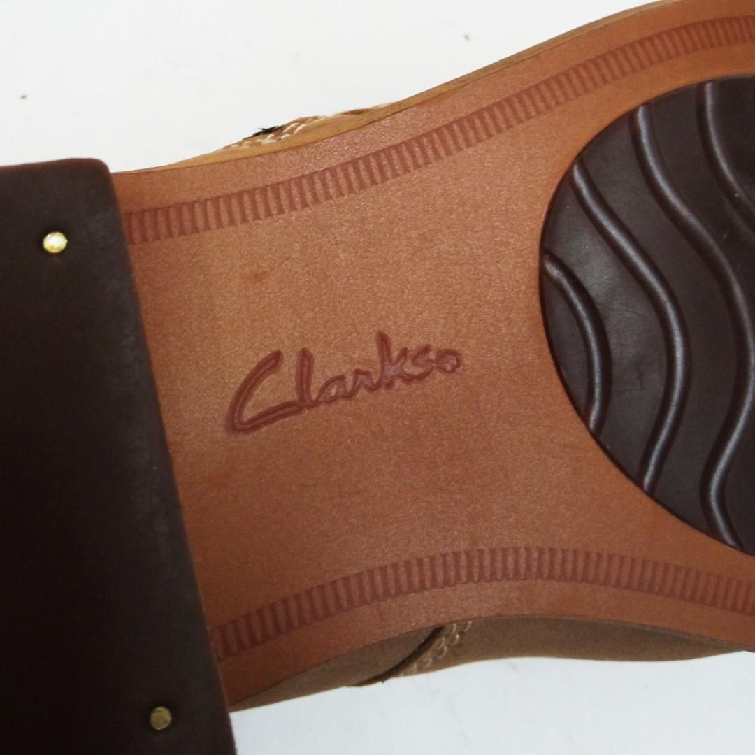 Clarks Maypearl Juno Ankle Boot US7
