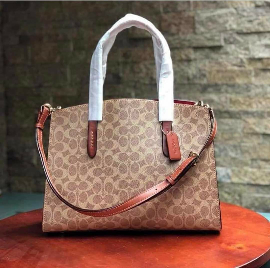 Coach medium hotsell shoulder bag
