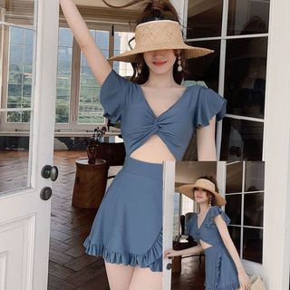 (Category: ) located in . Submitted by loved.declutterfinds (Listing ID 1164069991, Image 1). Description: .