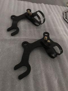 Disc bracket adaptor