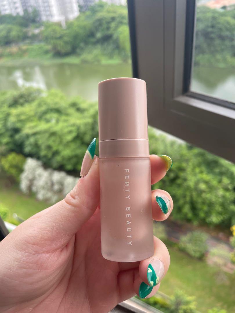 Hydrating Primer Fenty Beauty By Rihanna Gold Primer FENTY BEAUTY