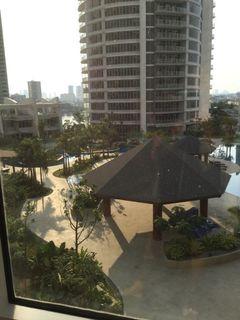 For Sale: Two Bedroom Unit in Lincoln Tower, Proscenium At Rockwell