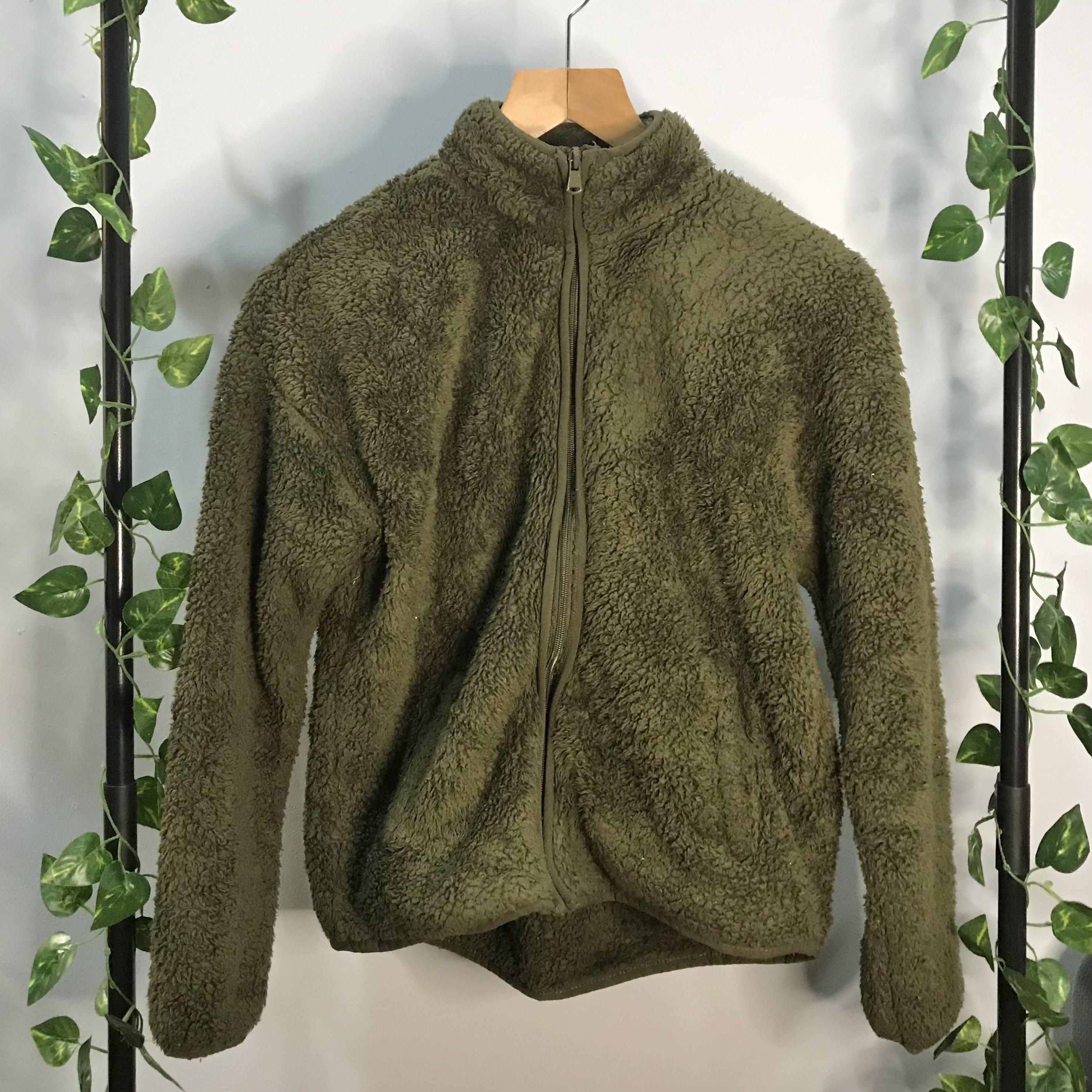 FOREVER 21 Olive Army Green Faux Shearling Fur Jacket F21