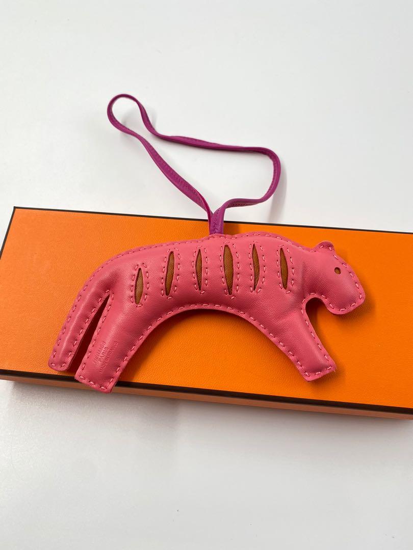 Hermes rooroo charm clearance