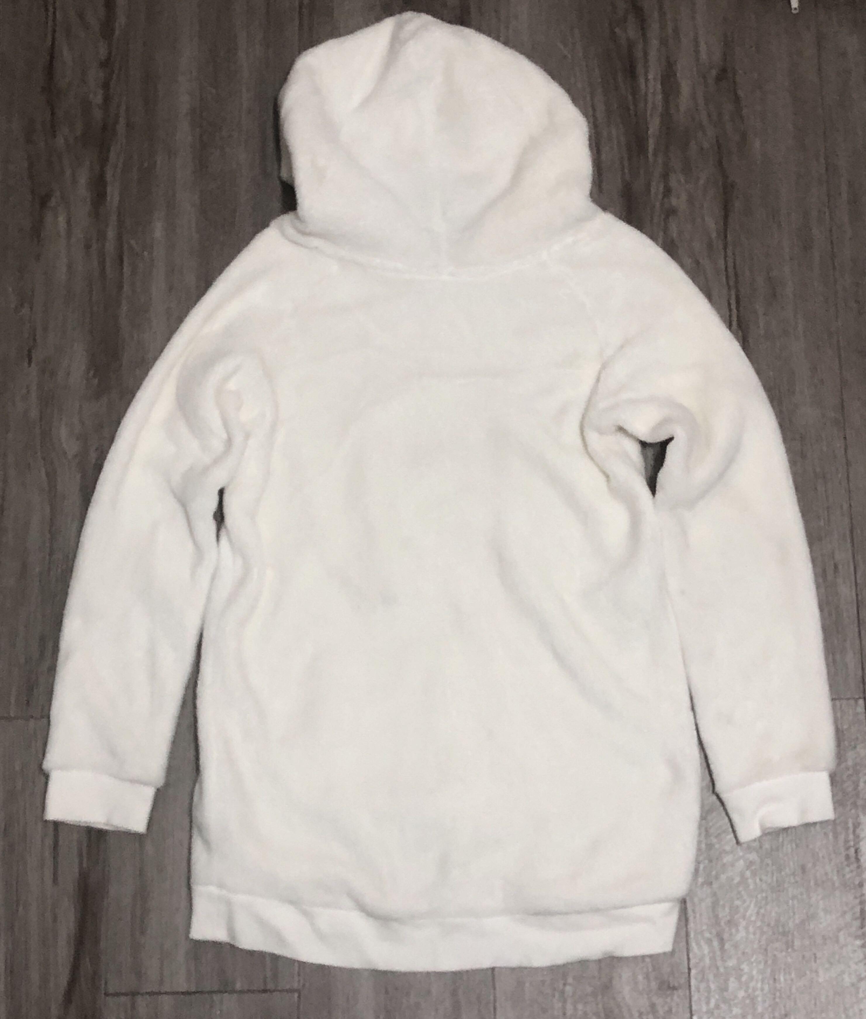 White new arrivals cat hoodie
