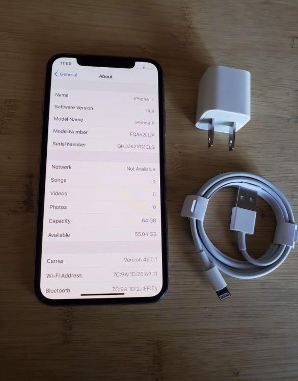 iPhone X (Category: Mobile Phones) located in Winnipeg. Submitted by Jonathan1442 (Listing ID 1164242166, Image 3). Description: Used, but like new iPhone X. We can meet up or I’ll drop it off and I’ll even ship it. Send me a text if you're interested.