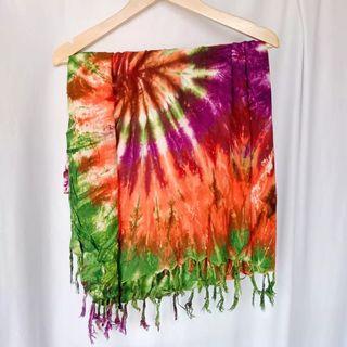 Kain Selimut Tipis Preloved Bekas Second Motif Abstrak| Selendang Pantai