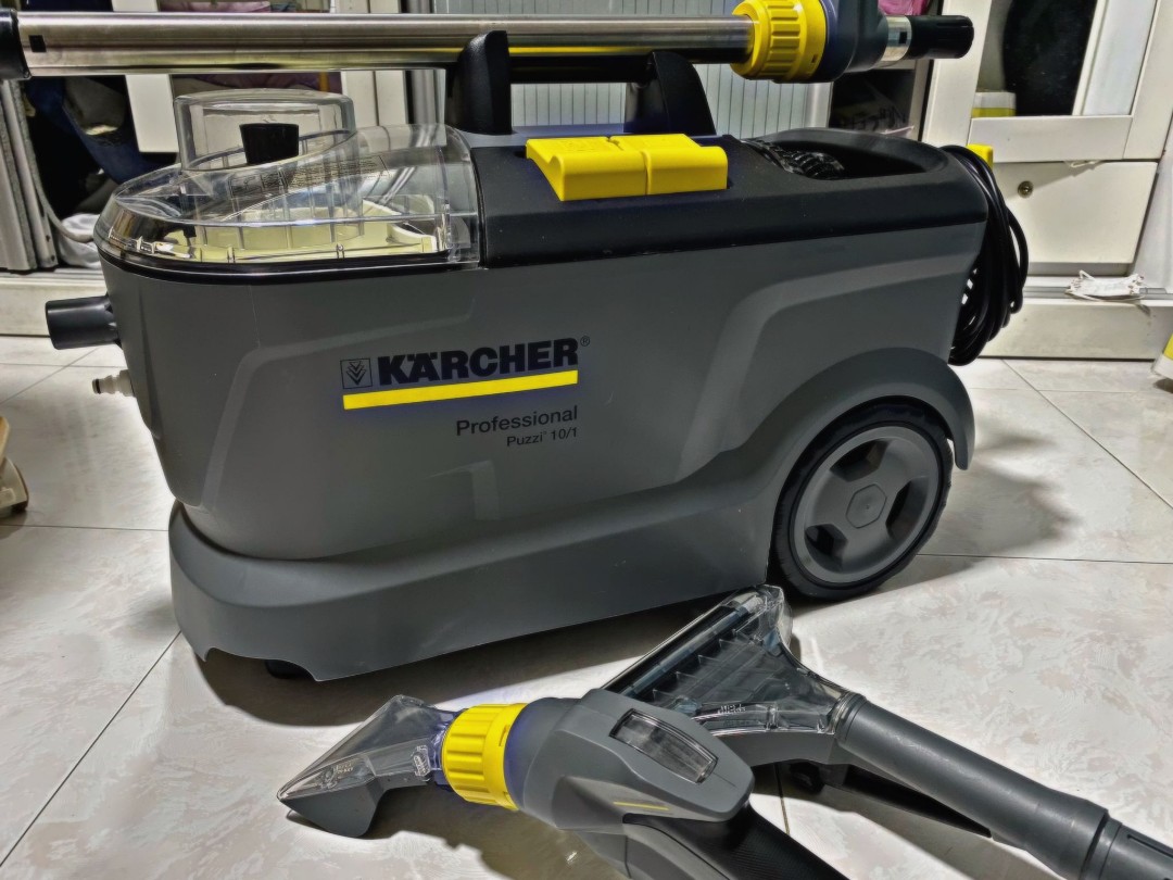 Karcher Spray Extraction Cleaner Puzzi 10/1, Furniture & Home Living