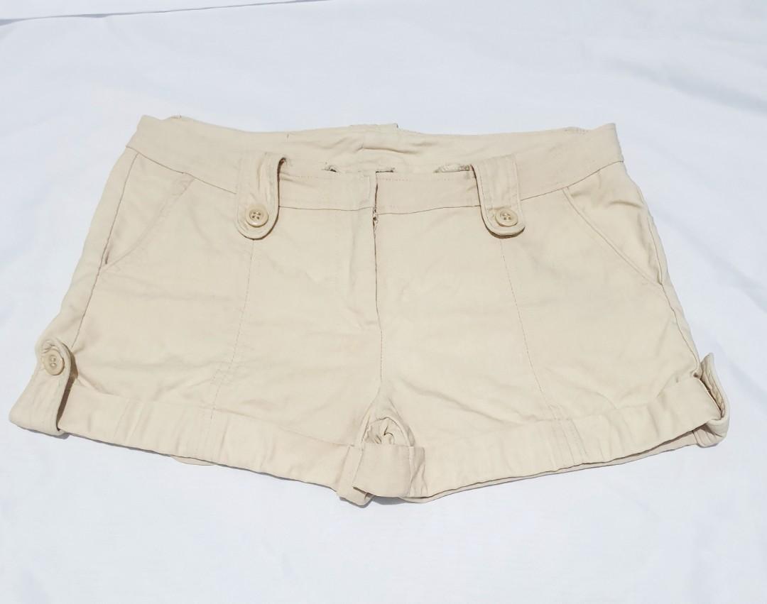 Khaki short, Women's Fashion, Bottoms 
