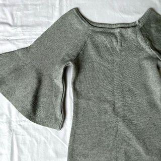 Knitted Grey Top Flare Sleeves