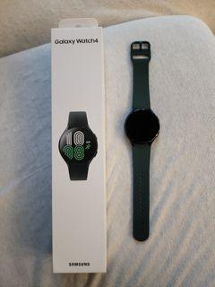 (Like New) Galaxy Watch 4 Green 44mm