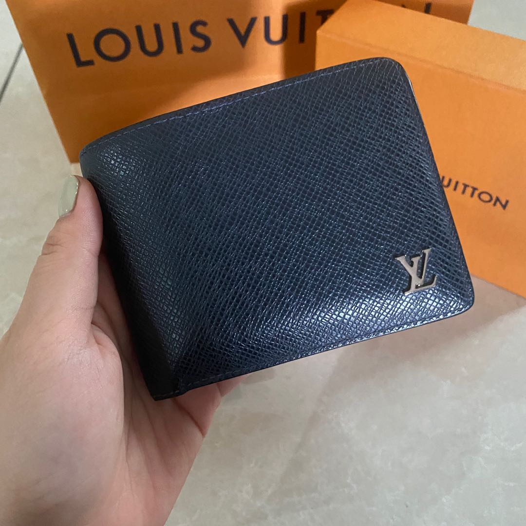 Louis Vuitton multiple Wallet full set 100% authentic, Luxury, Bags &  Wallets on Carousell