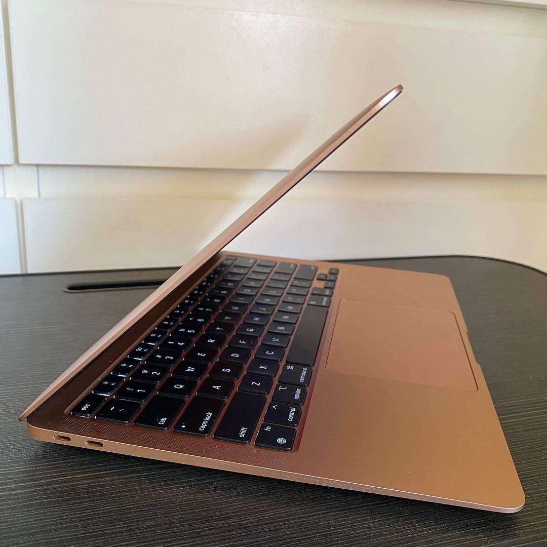 Macbook Air M1 Gold 256gb iBox, Elektronik, Komputer, Laptop di