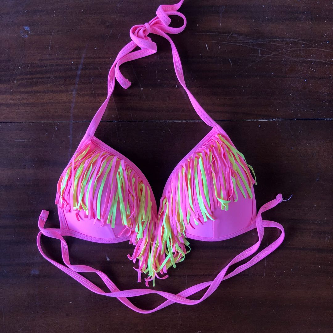 Neon pink fringe bikini top, Women's Fashion, Swimwear, Bikinis