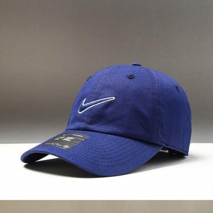 turquoise nike cap