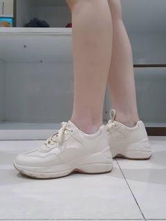 platform sneakers cheap