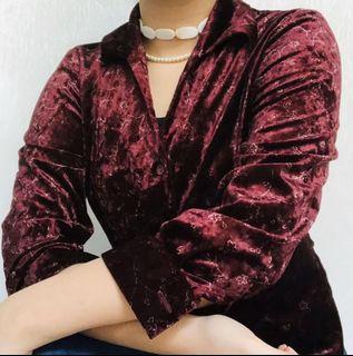Red velvet vintage maroon shirt aesthetic y2k