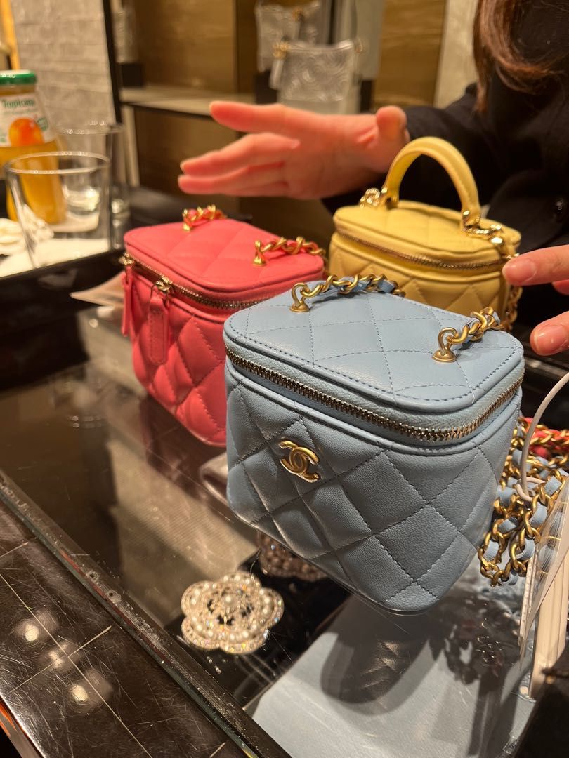 Small vanity chanel bag sales