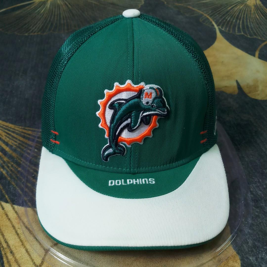 Reebok NFL Miami Dolphins Fitted Hat Cap Men s Fashion Watches