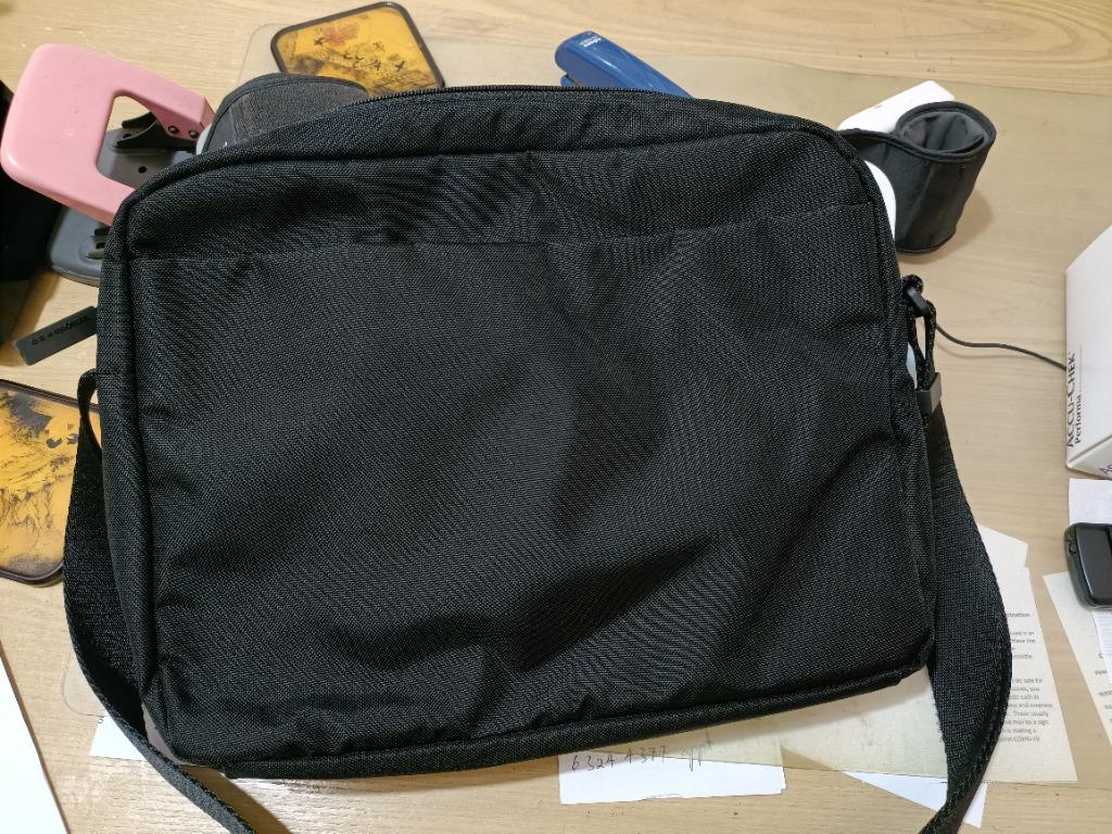 Samsonite red darkahn store