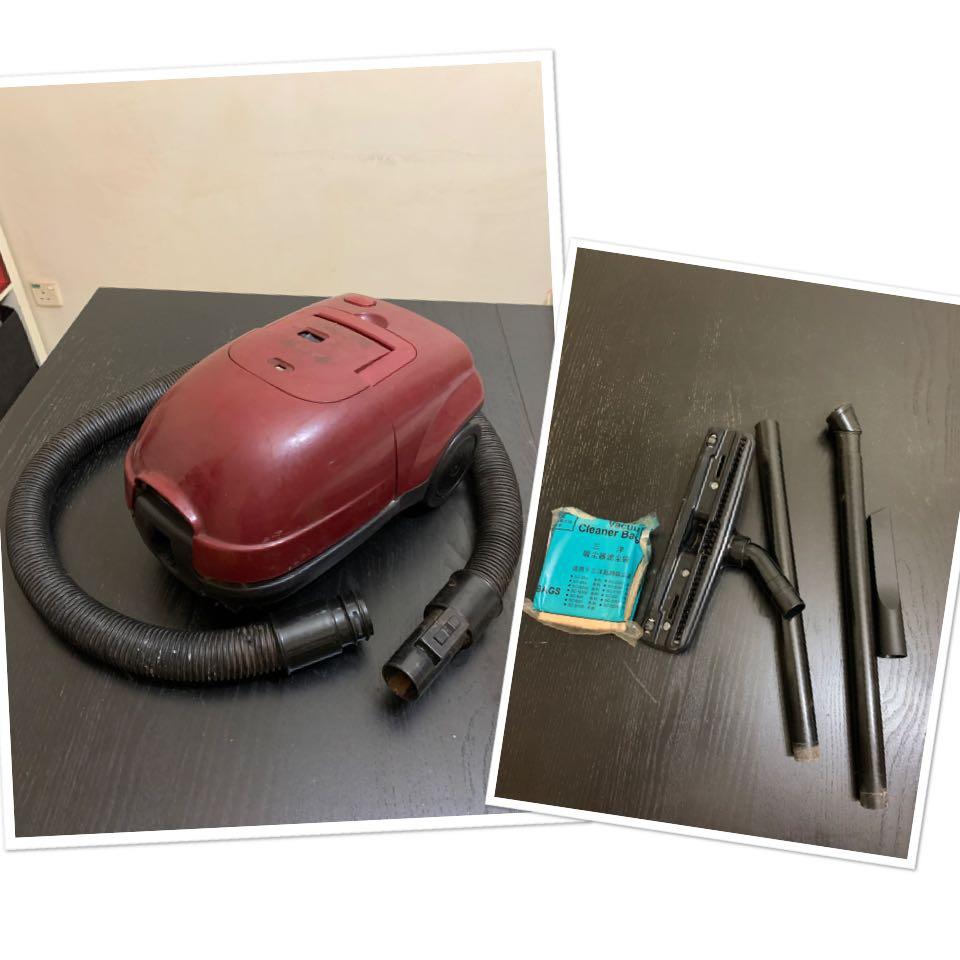 Sanyo Vacuum cleaner 1100W, TV & Home Appliances, Vacuum Cleaner