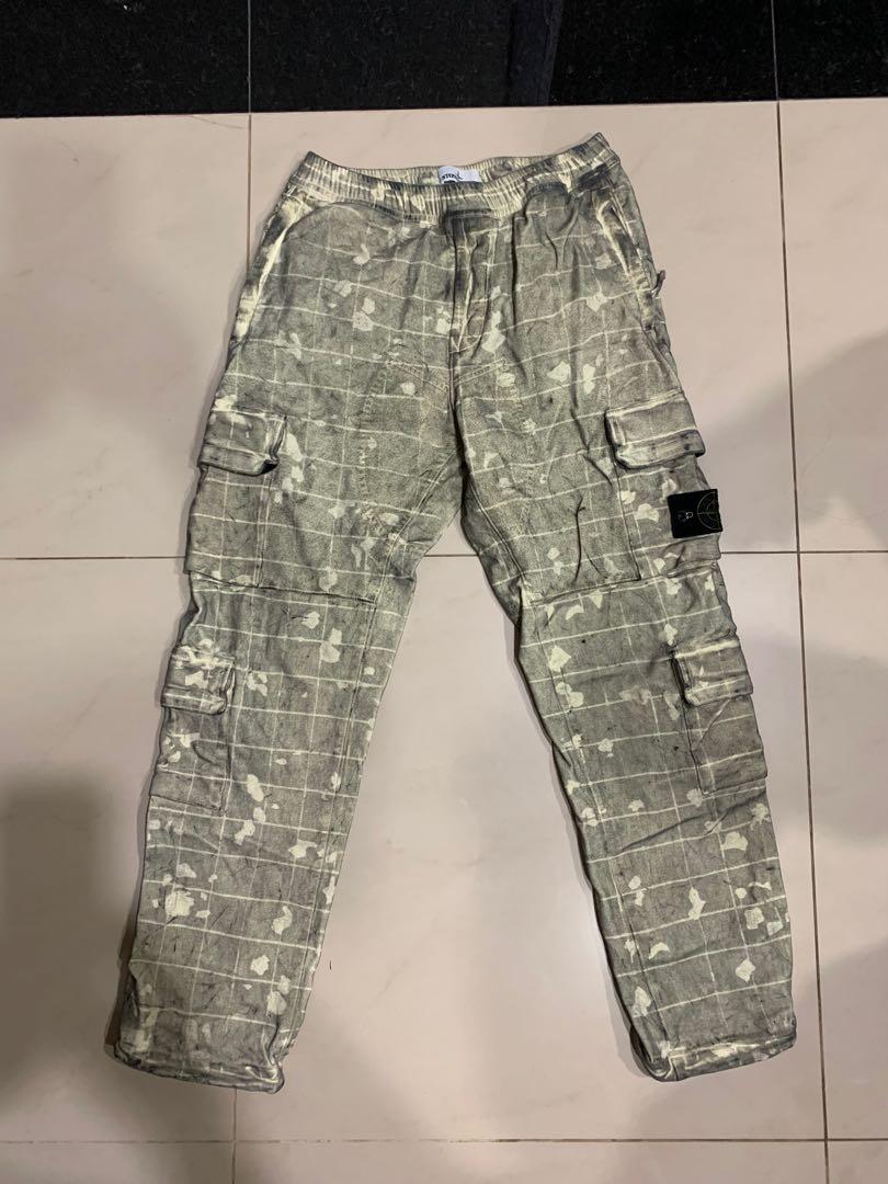 由 ill_mo (刊登 ID 1164235790，圖片 1) 提交，位於 台北市 (Taipei) 的 Stone Island Laser Camo cargo pants 雷射迷彩 工裝褲 29腰 (類別：其他長褲)，說明：買太小很少穿到 其實腰有鬆緊 到33腰應該都還能穿 我喜歡寬鬆 穿不習慣故出售 非常特別的款式 細節很多 僅此一件。