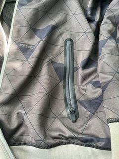 (Category: ) located in . Submitted by eeeeeeli (Listing ID 1164088202, Image 1). Description: .