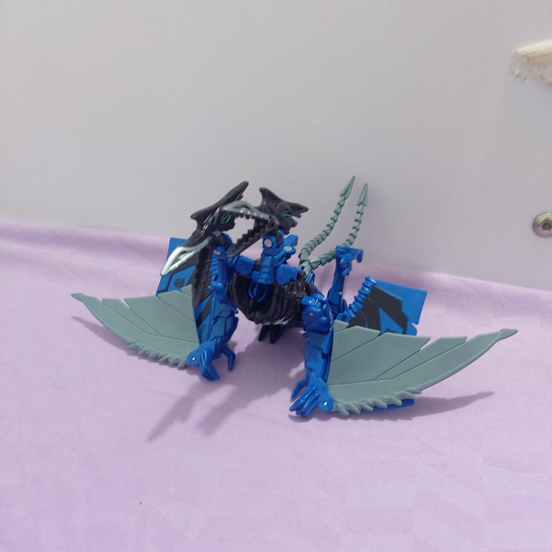 Pterodactyl transformer store