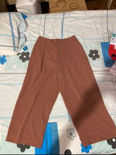(Category: ) located in . Submitted by ange.lee (Listing ID 1164231094, Image 1). Description: .