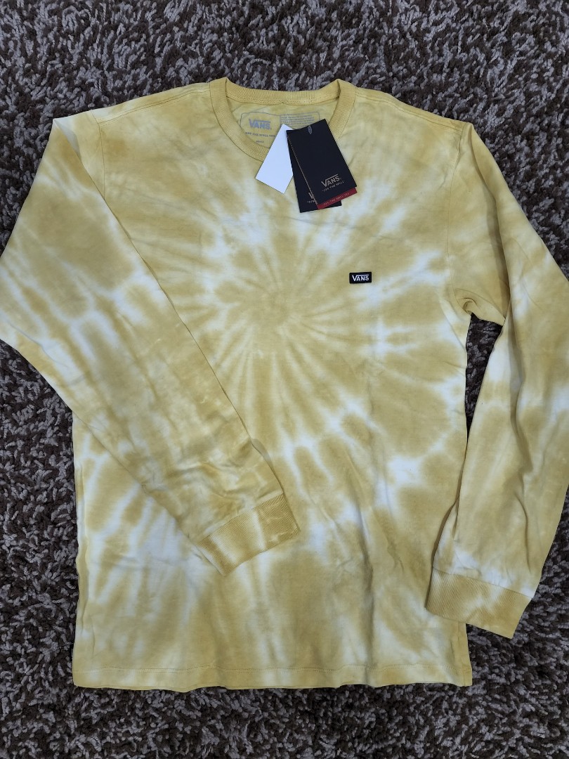 Vans off the sales wall yellow long sleeve