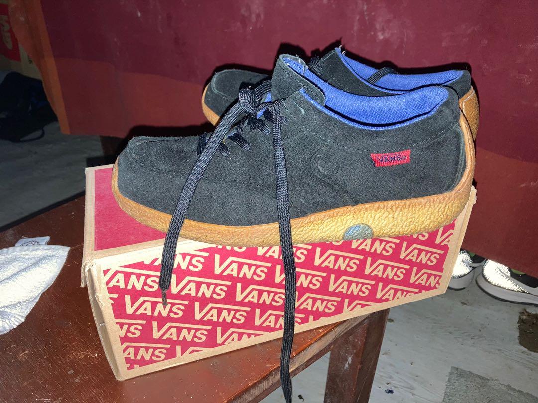 Vans moccasins deals