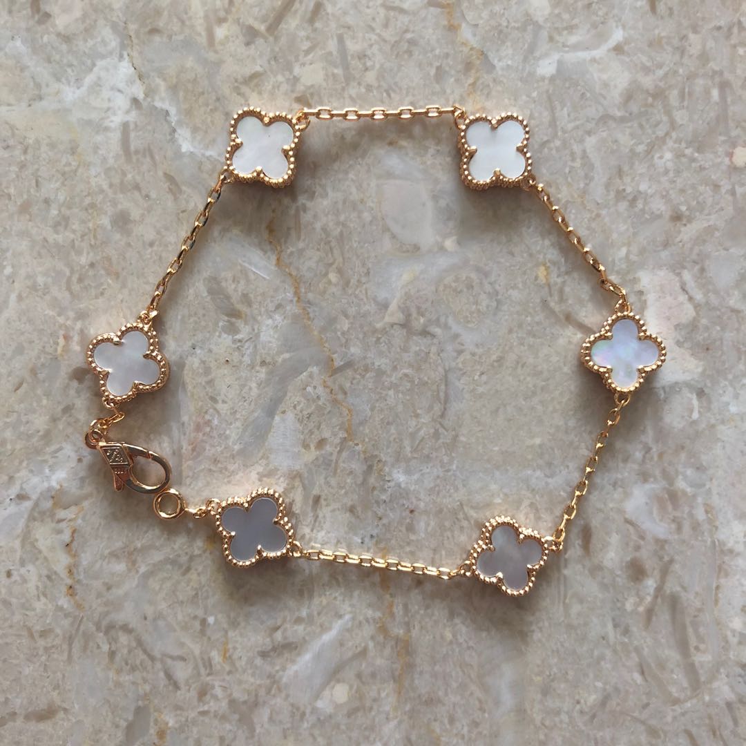 Vca mop store bracelet